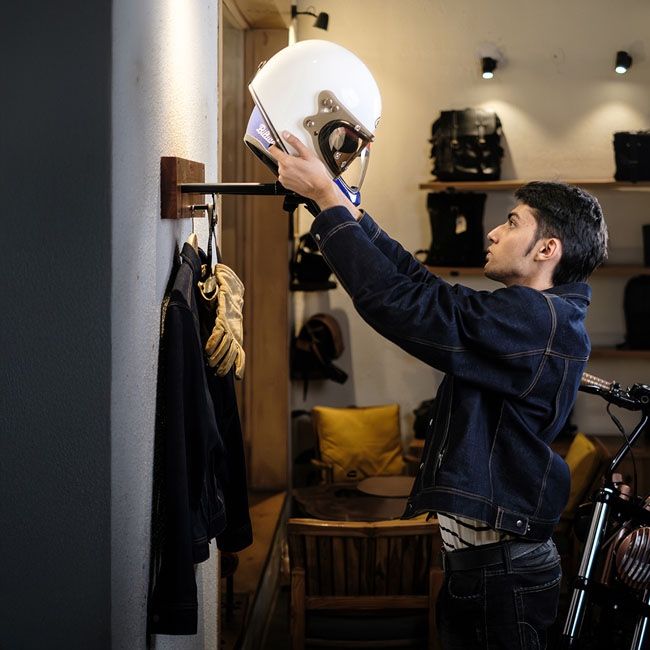 TRIP MACHINE Motorradhelmhalterung für die Wand (Doppelpack)